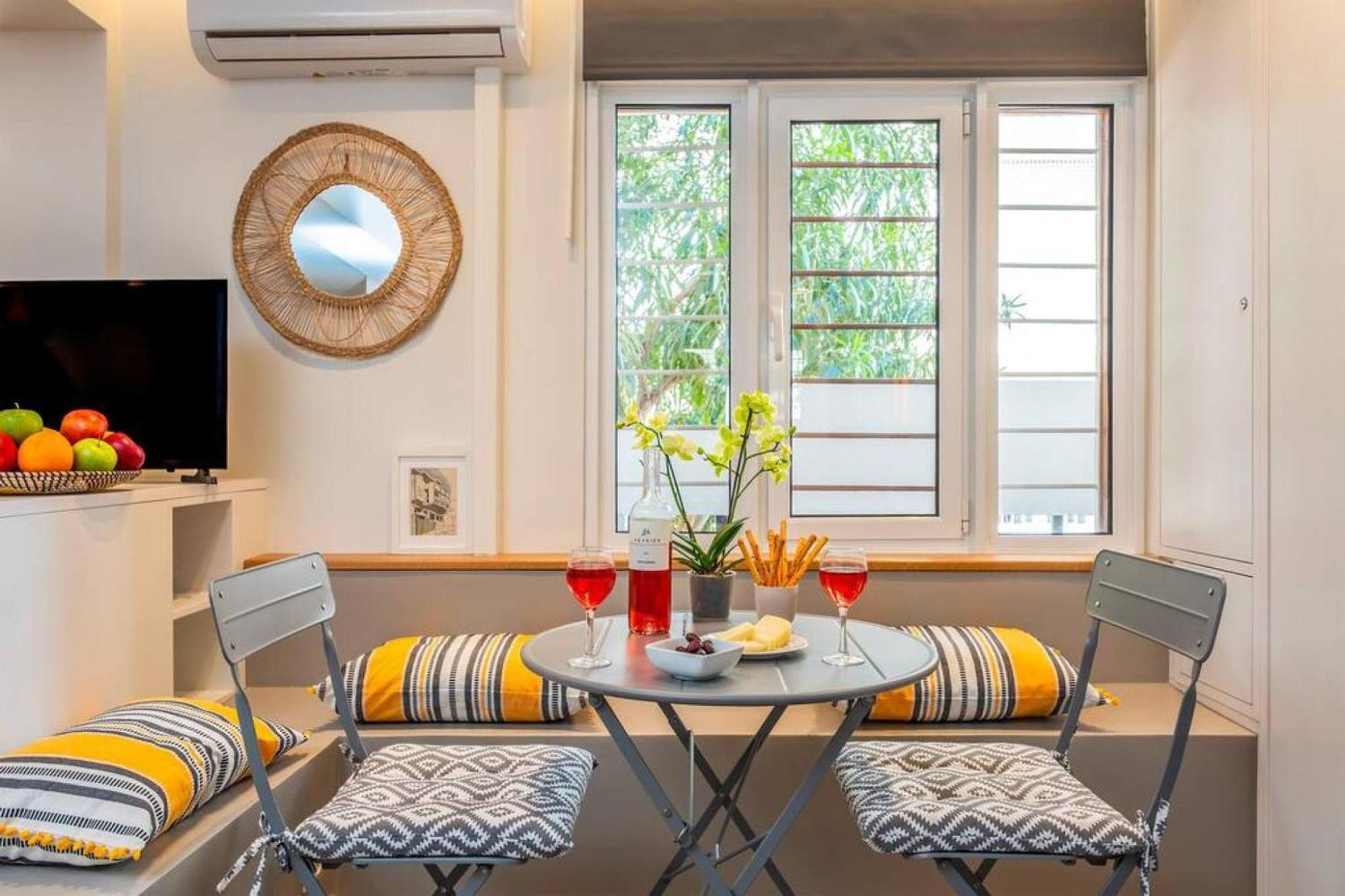 Ferienwohnung Cozy Nest At Acropolis Footsteps Athen Exterior foto